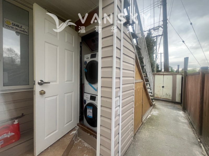 260423151927_1031_Back suite-washer dryer.JPG